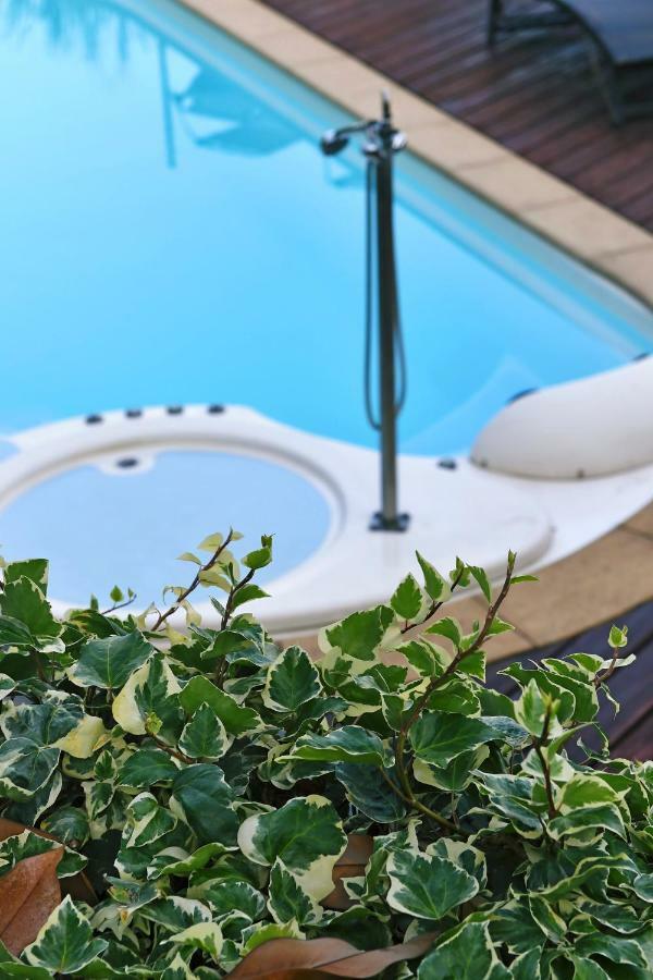 Villa Arentz Residence - Side Sea View Apartments Opatija Bagian luar foto