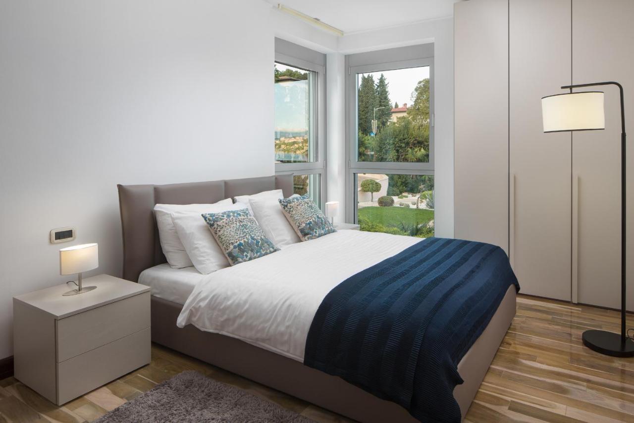 Villa Arentz Residence - Side Sea View Apartments Opatija Bagian luar foto